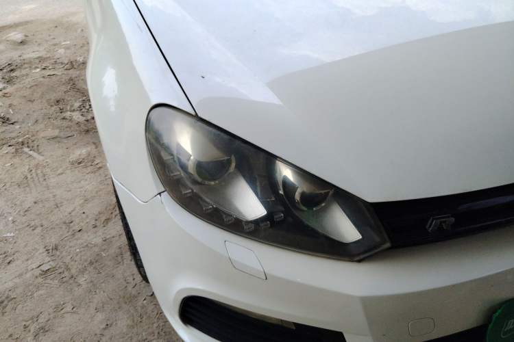 Used Volkswagen Golf 2012 1.6L Automatic Comfort Model Right Front Headlight