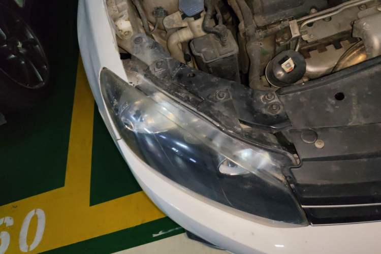 Used Volkswagen Golf 2012 1.4 TSI Automatic Comfort Edition Right Front Headlight
