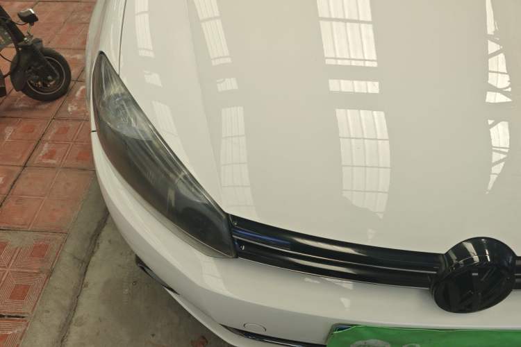 Used Volkswagen Golf 2012 1.4TSI Automatic Luxury Edition Right Front Headlight