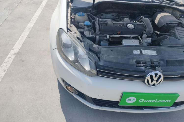 Used Volkswagen Golf 2012 1.4 TSI Manual Comfort Edition Right Front Headlight