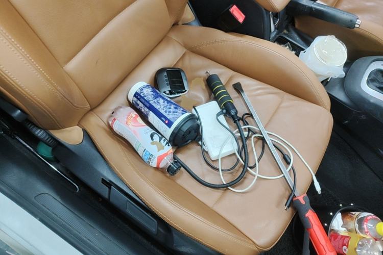 Used Volkswagen Golf 2012 1.4TSI Comfort Convertible Edition Right Front Seat
