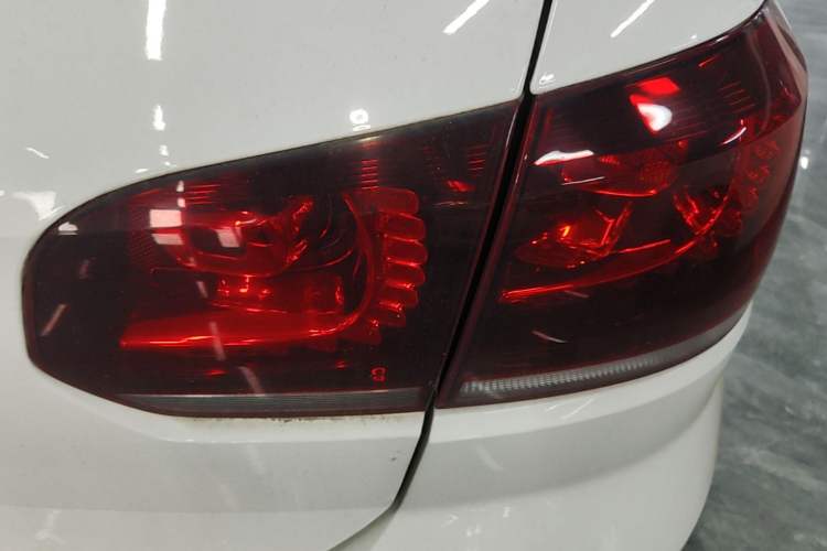 Used Volkswagen Golf 2012 1.4TSI Comfort Convertible Edition Right Rear Taillight