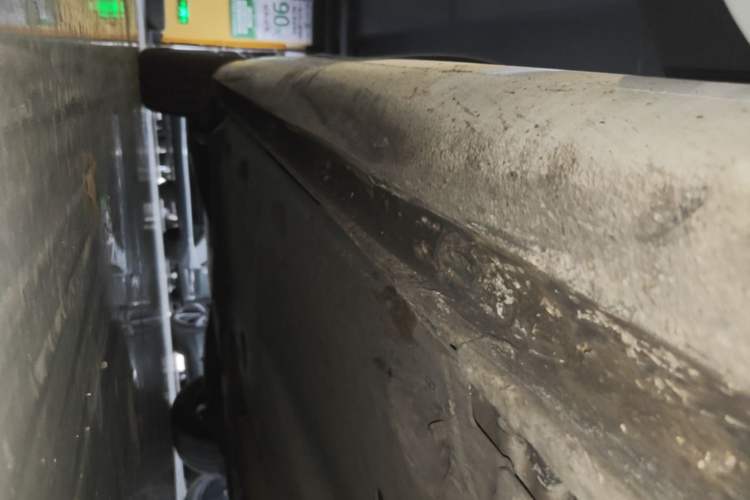 Used Volkswagen Golf 2012 1.6L Automatic Comfort Model Right Side Sill