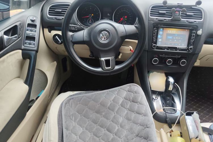 Used Volkswagen Golf 2012 1.6L Automatic Comfort Model Steering Wheel