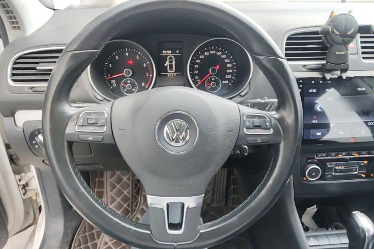 Used Volkswagen Golf 2012 1.4TSI Automatic Luxury Edition Steering Wheel
