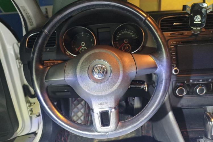 Used Volkswagen Golf 2012 1.4 TSI Automatic Comfort Edition Steering Wheel
