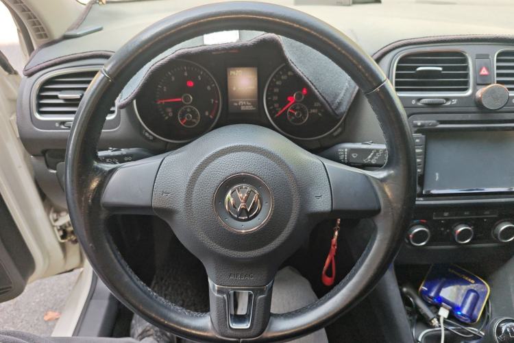 Used Volkswagen Golf 2012 1.6 Manual Comfort Edition Steering Wheel
