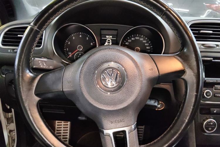 Used Volkswagen Golf 2012 1.4TSI Comfort Convertible Edition Steering Wheel