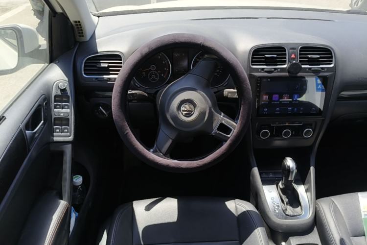 Used Volkswagen Golf 2012 1.4 TSI Automatic Comfort Edition Steering Wheel