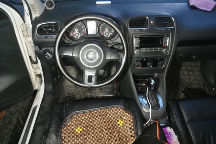 Used Volkswagen Golf 2012 1.6L Automatic Comfort Model Steering Wheel