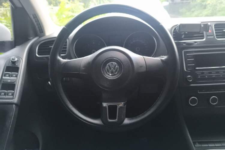 Used Volkswagen Golf 2012 1.6 Manual Comfort Edition Steering Wheel