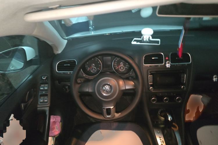 Used Volkswagen Golf 2012 1.6L Automatic Comfort Model Steering Wheel
