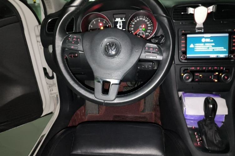 Used Volkswagen Golf 2012 1.4TSI Automatic Luxury Edition Steering Wheel