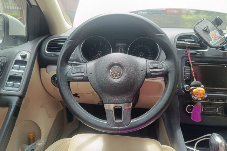 Used Volkswagen Golf 2012 1.4TSI Automatic Luxury Edition Steering Wheel
