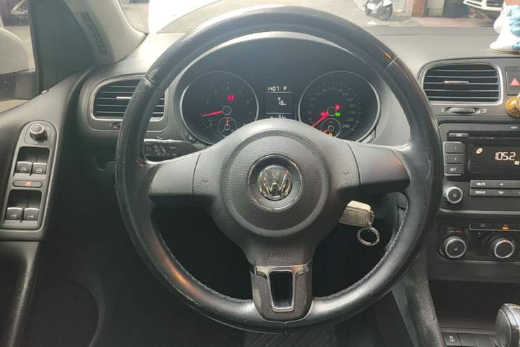 Used Volkswagen Golf 2012 1.4 TSI Automatic Comfort Edition Steering Wheel