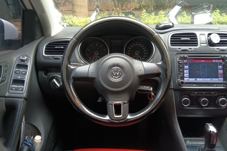 Used Volkswagen Golf 2012 1.4 TSI Automatic Comfort Edition Steering Wheel