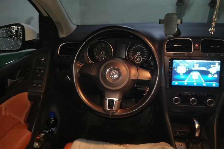 Used Volkswagen Golf 2012 1.6L Automatic Comfort Model Steering Wheel