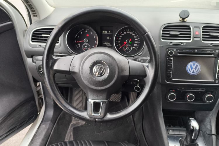 Used Volkswagen Golf 2012 1.6L Automatic Comfort Model Steering Wheel