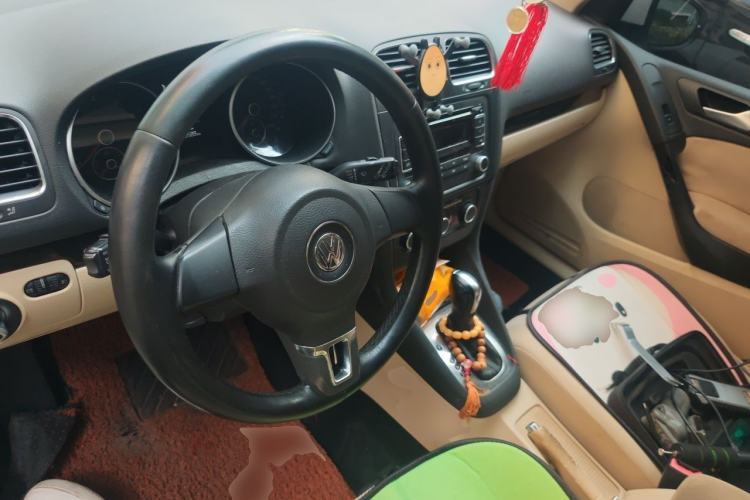 Used Volkswagen Golf 2012 1.6L Automatic Comfort Model Steering Wheel
