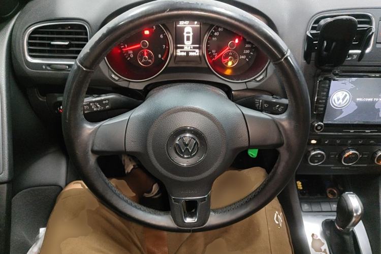 Used Volkswagen Golf 2012 1.4TSI Comfort Convertible Edition Steering Wheel