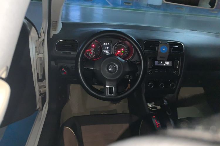 Used Volkswagen Golf 2012 1.4 TSI Automatic Comfort Edition Steering Wheel