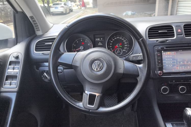 Used Volkswagen Golf 2012 1.4 TSI Automatic Comfort Edition Steering Wheel