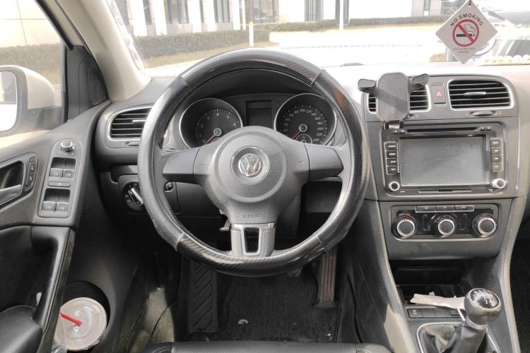 Used Volkswagen Golf 2012 1.6 Manual Comfort Edition Steering Wheel