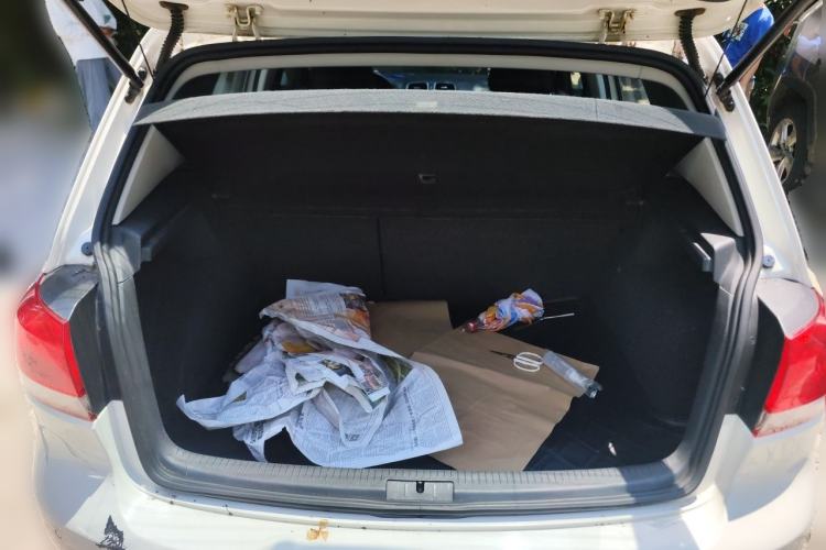 Used Volkswagen Golf 2012 1.6L Automatic Comfort Model Trunk