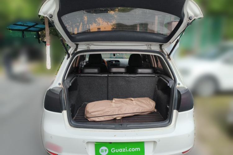 Used Volkswagen Golf 2012 1.4 TSI Automatic Comfort Edition Trunk
