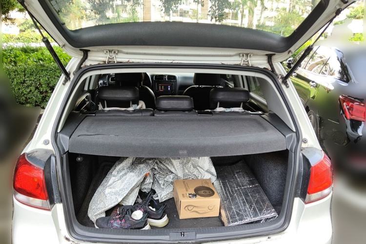 Used Volkswagen Golf 2012 1.6 Manual Comfort Edition Trunk