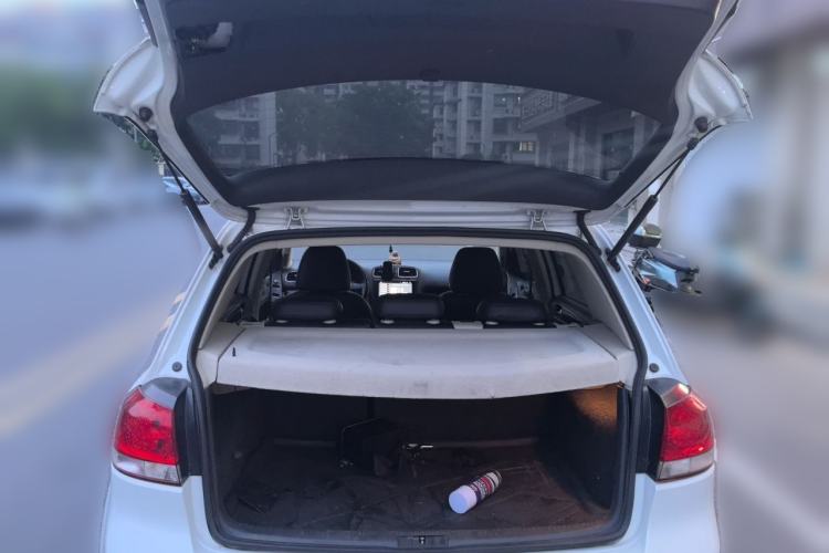 Used Volkswagen Golf 2012 1.4 TSI Automatic Comfort Edition Trunk