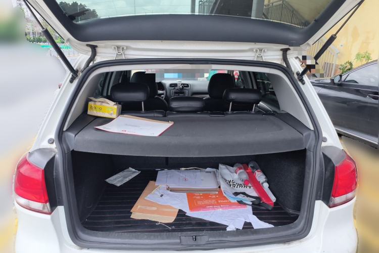 Used Volkswagen Golf 2012 1.6L Automatic Fashion Model Trunk