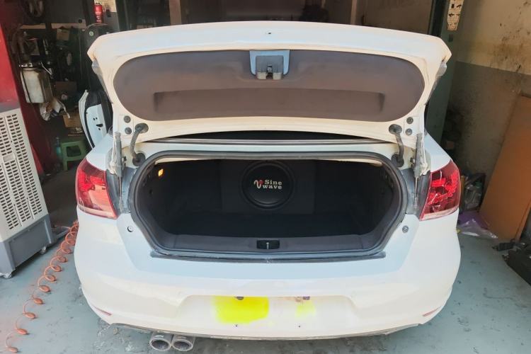 Used Volkswagen Golf 2012 1.4TSI Luxury Convertible Edition Trunk
