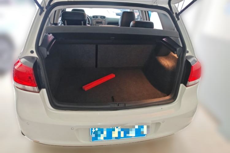 Used Volkswagen Golf 2012 1.6L Automatic Comfort Model Trunk