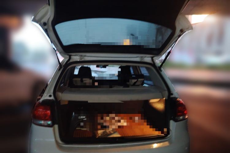 Used Volkswagen Golf 2012 1.6L Automatic Fashion Model Trunk