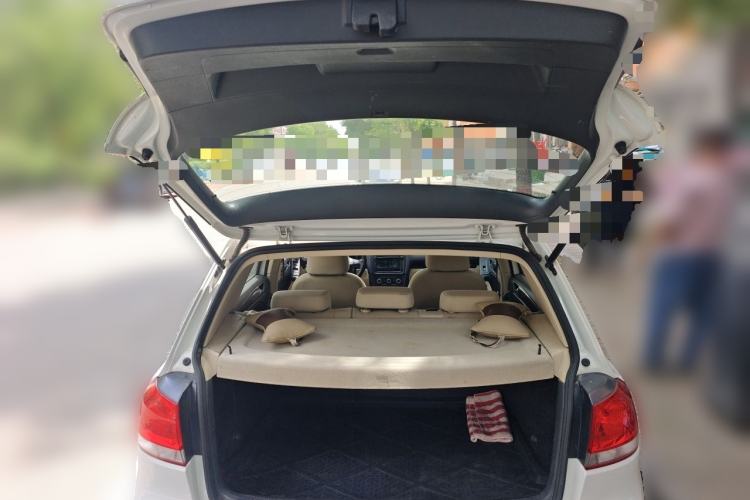 Used Volkswagen Golf 2012 1.6 Manual Comfort Edition Trunk