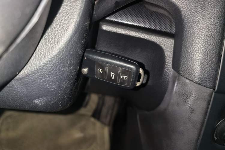 Used Volkswagen Golf 2012 1.4 TSI Automatic Comfort Edition Vehicle Key