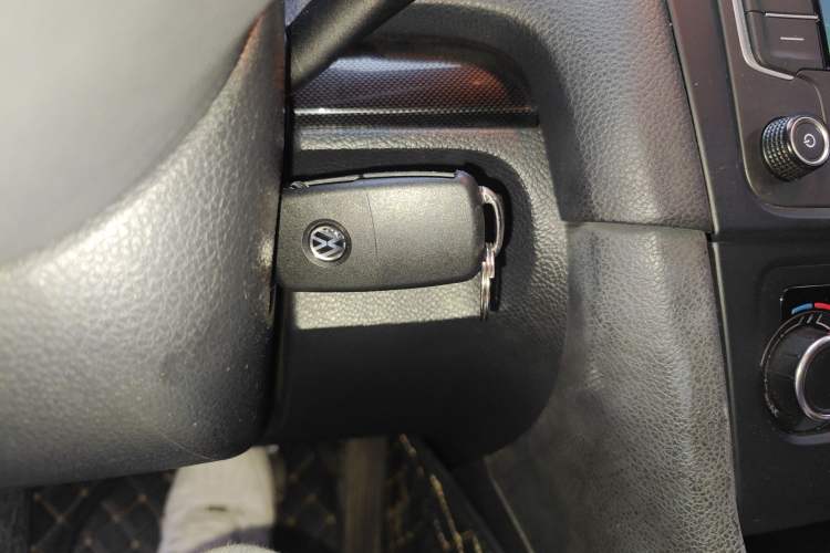 Used Volkswagen Golf 2012 1.4 TSI Automatic Comfort Edition Vehicle Key