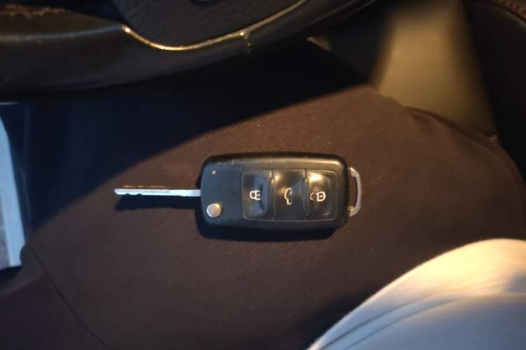 Used Volkswagen Golf 2012 1.4 TSI Automatic Comfort Edition Vehicle Key
