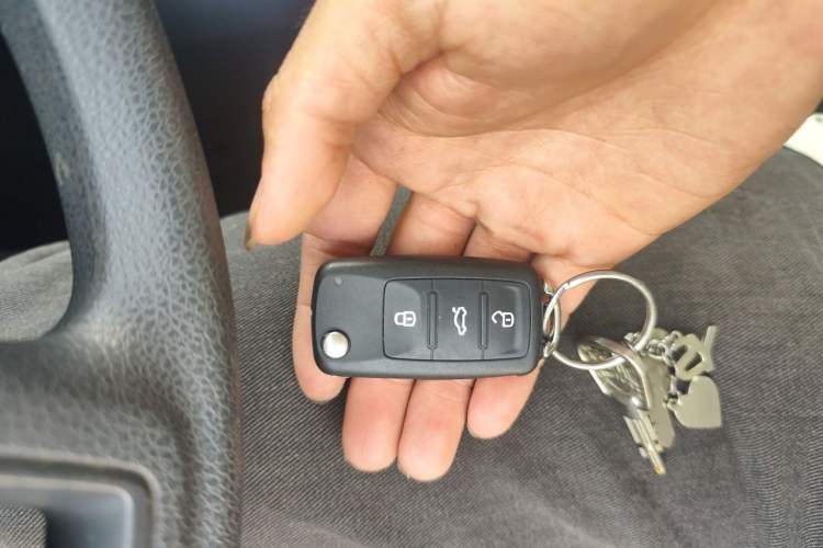 Used Volkswagen Golf 2012 1.6L Automatic Fashion Model Vehicle Key