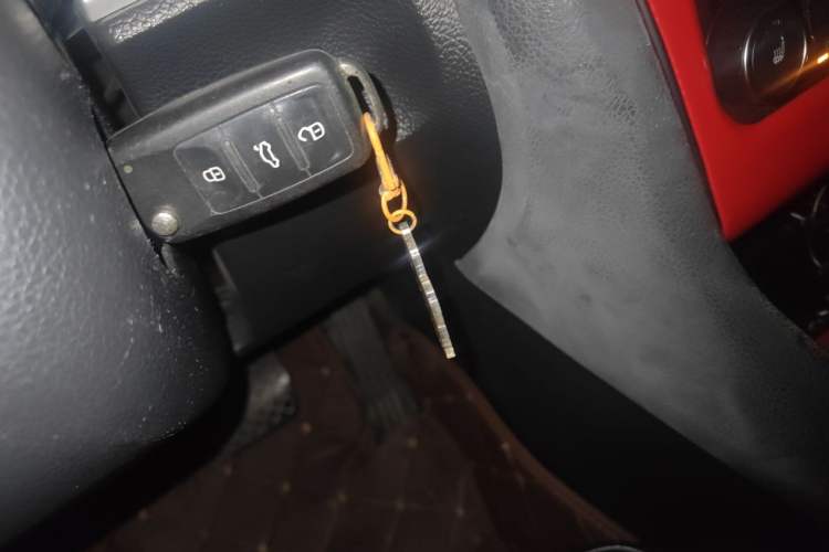 Used Volkswagen Golf 2012 1.4TSI Automatic Luxury Edition Vehicle Key