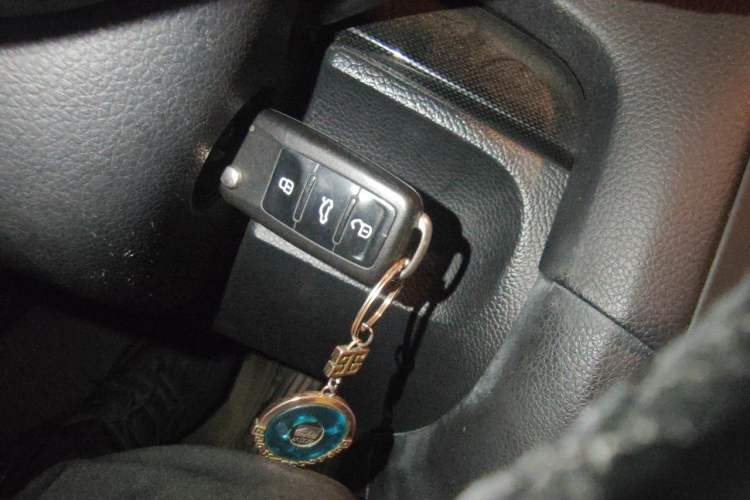 Used Volkswagen Golf 2012 1.6L Automatic Comfort Model Vehicle Key