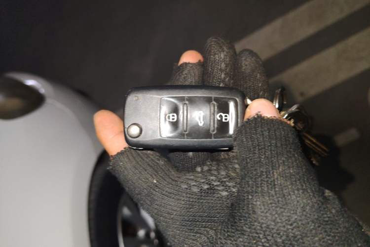 Used Volkswagen Golf 2012 1.6L Automatic Comfort Model Vehicle Key