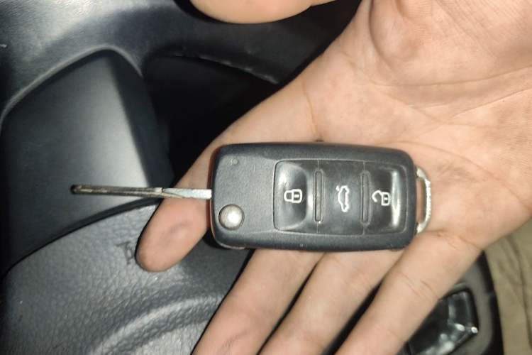 Used Volkswagen Golf 2012 1.6L Automatic Comfort Model Vehicle Key