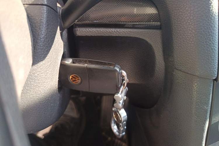 Used Volkswagen Golf 2012 1.6L Automatic Comfort Model Vehicle Key