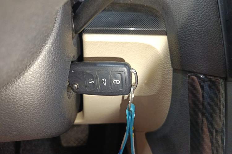 Used Volkswagen Golf 2012 1.4 TSI Automatic Comfort Edition Vehicle Key