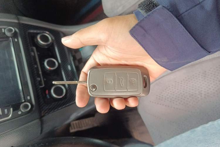 Used Volkswagen Golf 2012 1.4 TSI Automatic Comfort Edition Vehicle Key