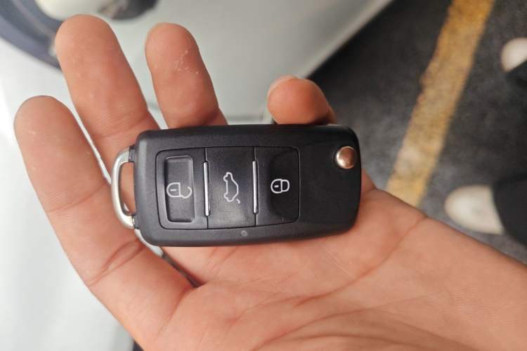 Used Volkswagen Golf 2012 1.4TSI Comfort Convertible Edition Vehicle Key