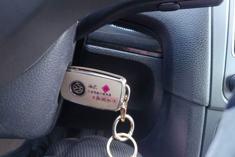 Used Volkswagen Golf 2012 1.6L Automatic Comfort Model Vehicle Key