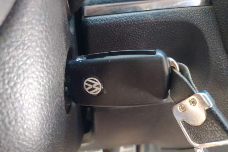 Used Volkswagen Golf 2012 1.4TSI Comfort Convertible Edition Vehicle Key